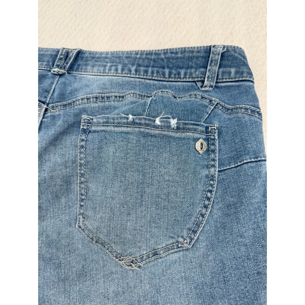 Democracy Ab Solution Blue Denim Bermuda Shorts Womens 12 Distressed 15" Inseam - Picture 8 of 8